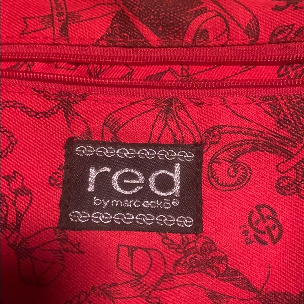 Red purse - Picture 3 of 5